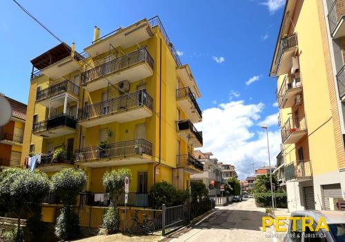 Appartamento - Fieramosca 9 int.5 - trilocale 6 posti letto - SAN BENEDETTO DEL TRONTO